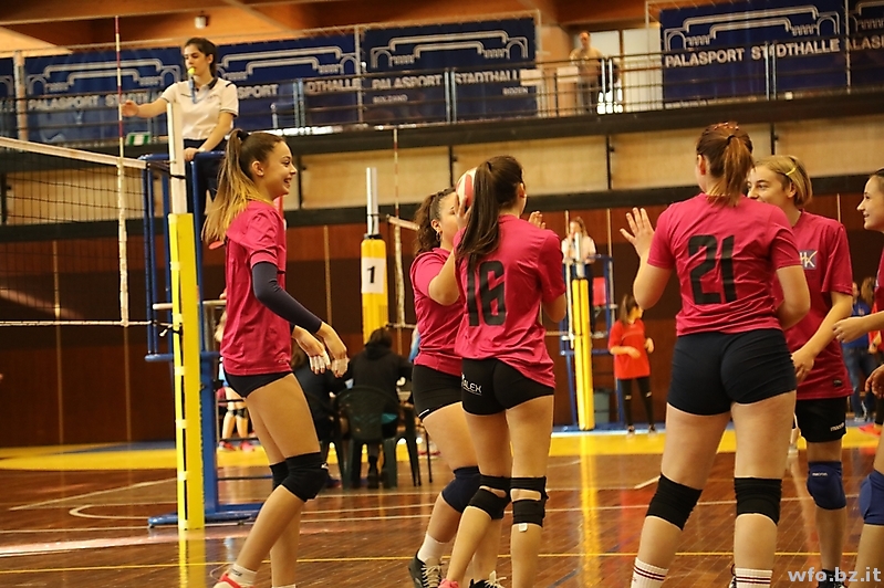 volley 122