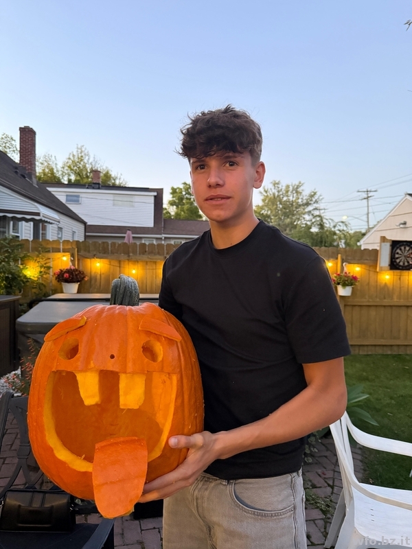 Amherst T2 2025 (85)