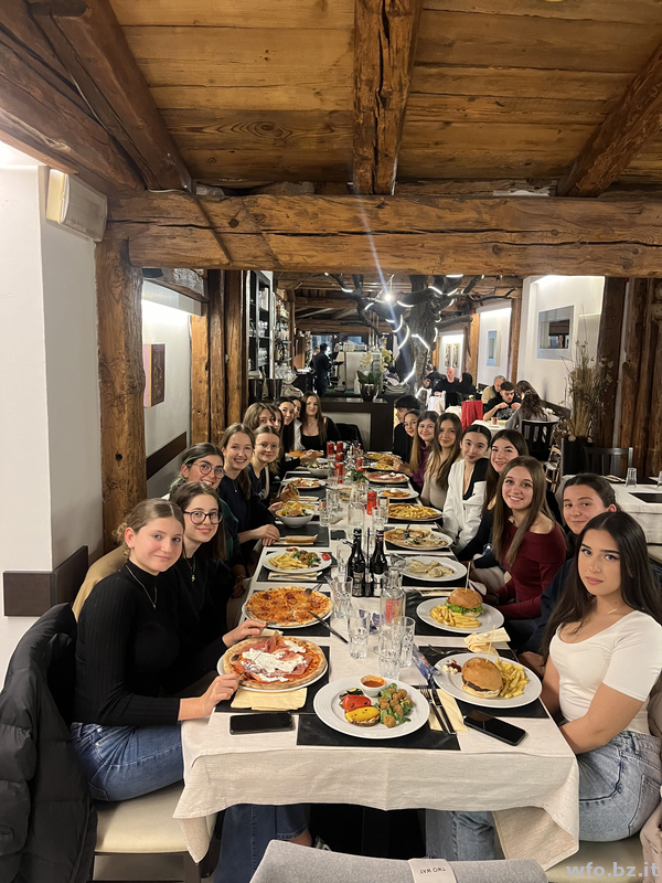 Gemeinsames Abendessen in der 1. Woche