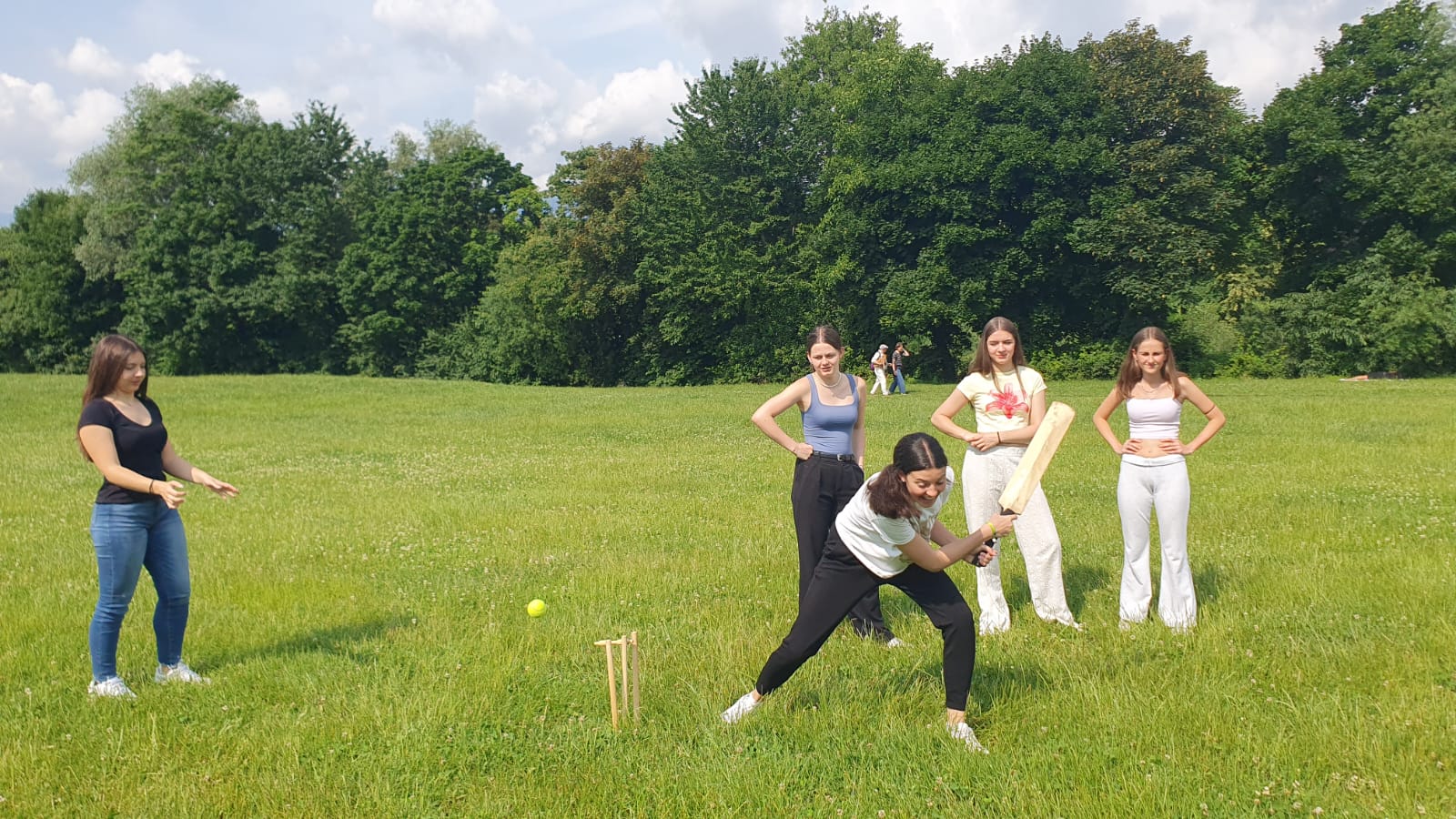 Cricket 2bws 2025 (1).jpg