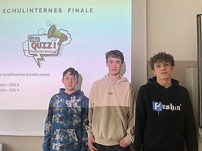 Finale Pol. Quiz 25 (9)